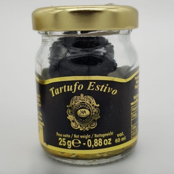 hele Zwarte truffel tartufo estivo uit Acqualagna Le Marche