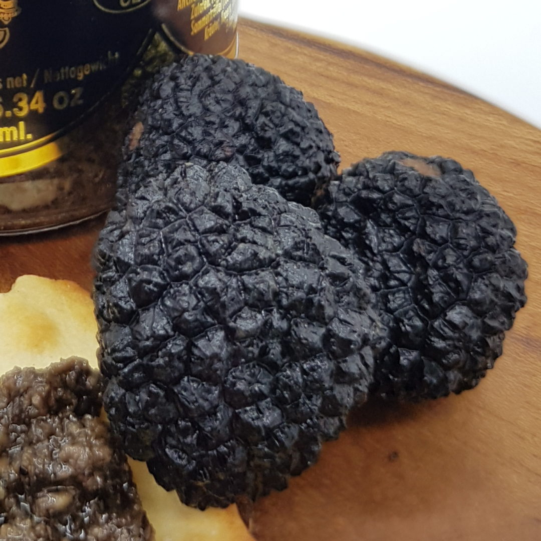 zwarte-truffel-uit-Italie zwarte truffel uit Italie