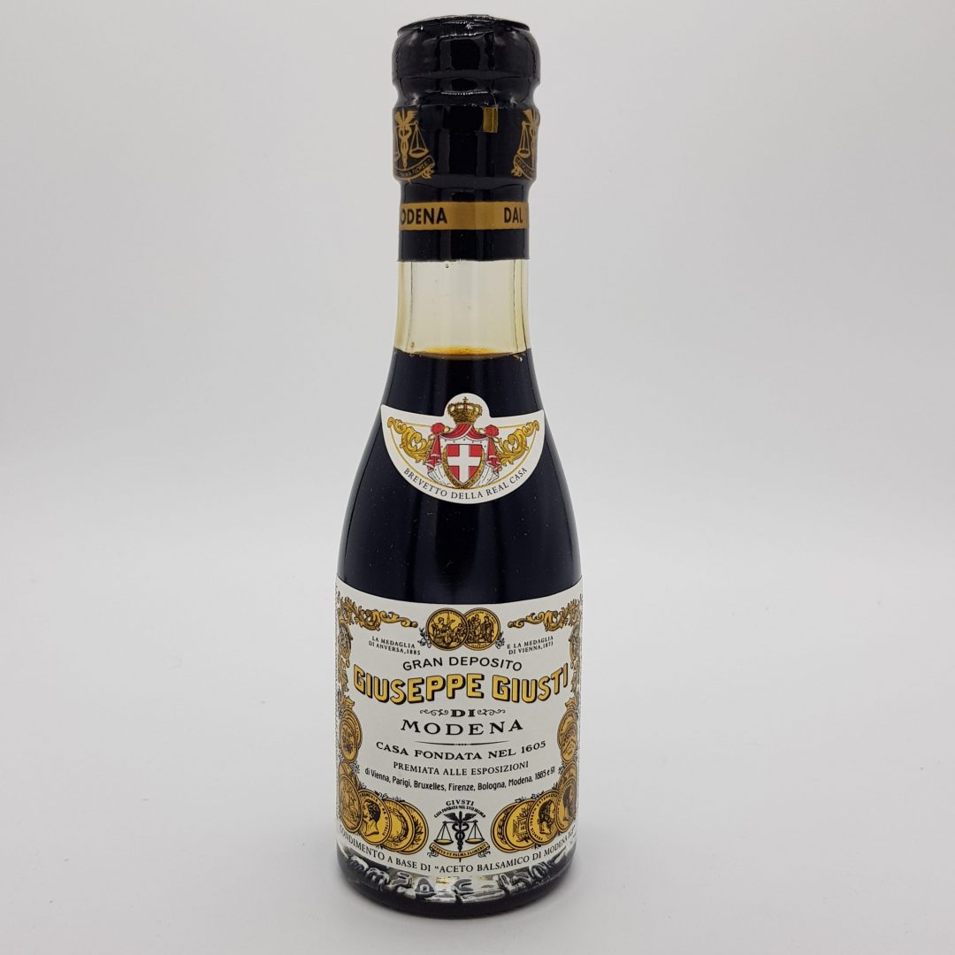 Balsamico-di-Modena-van-Giuseppe-Giusti-2-gouden-medailles Balsamico di Modena van Giuseppe Giusti 2 gouden medailles