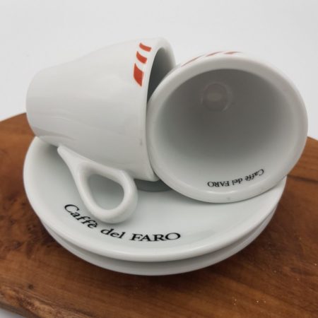 Espresso kop en schotel van Caffe del Faro uit Le Marche Italie