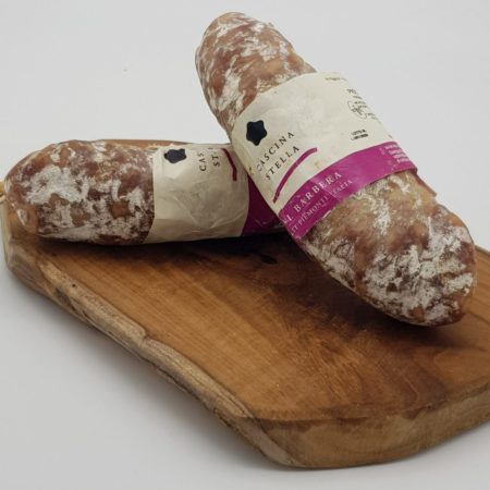 Italiaanse salami met barbera wijn