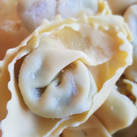 Verse pasta funghi porcini heerlijke eekhoorntjesbrood vulling