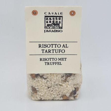 Truffel risotto met carnaroli rijst en zwarte truffel